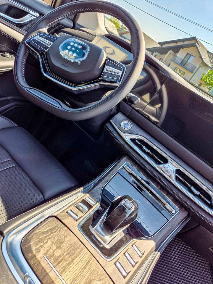 SUVCars DFSK 6