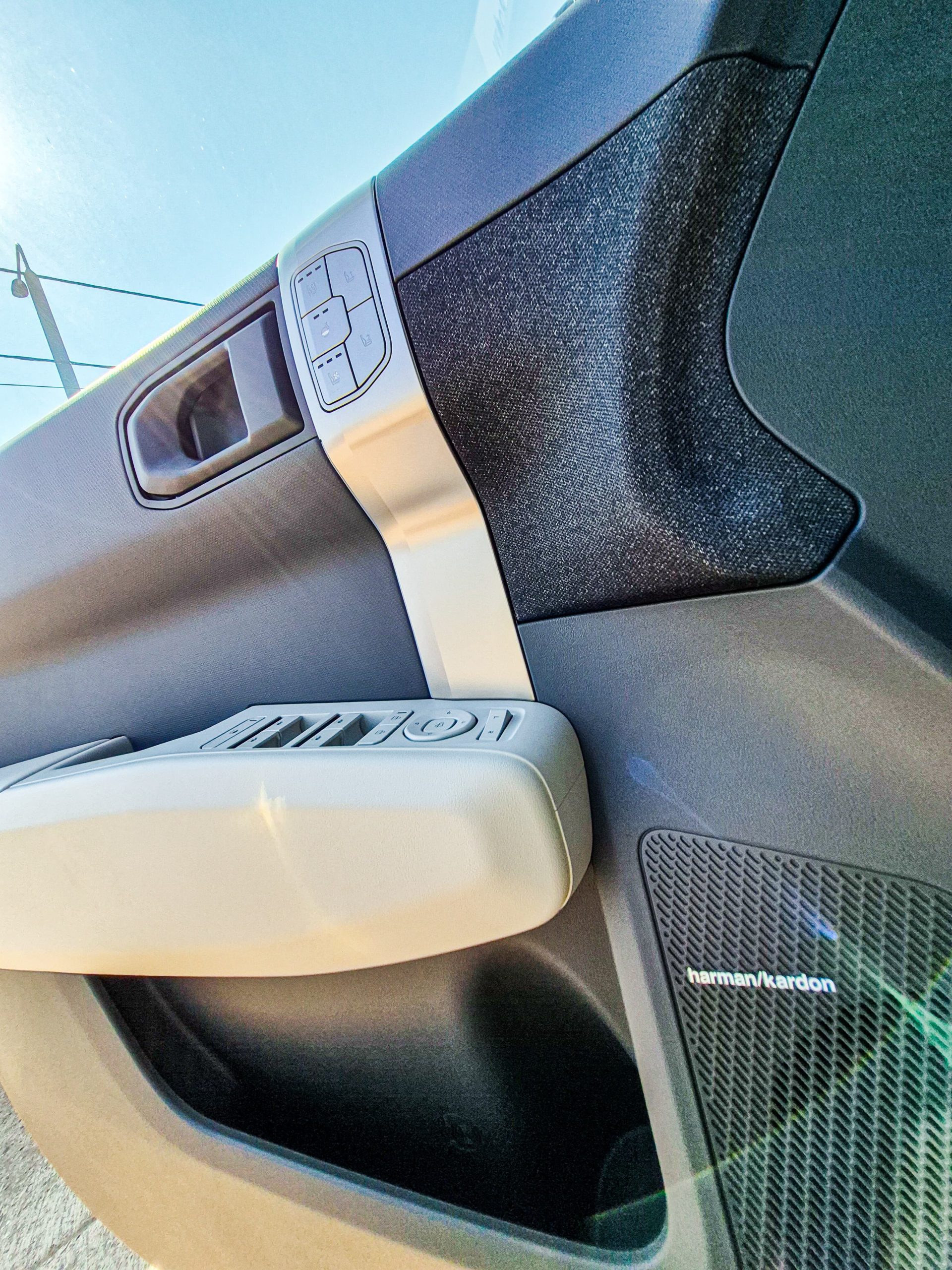 Kia EV3 17