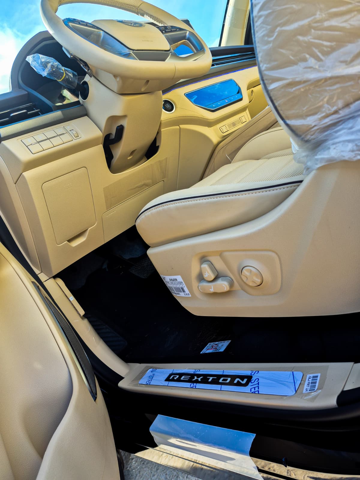 KGM REXTON 7